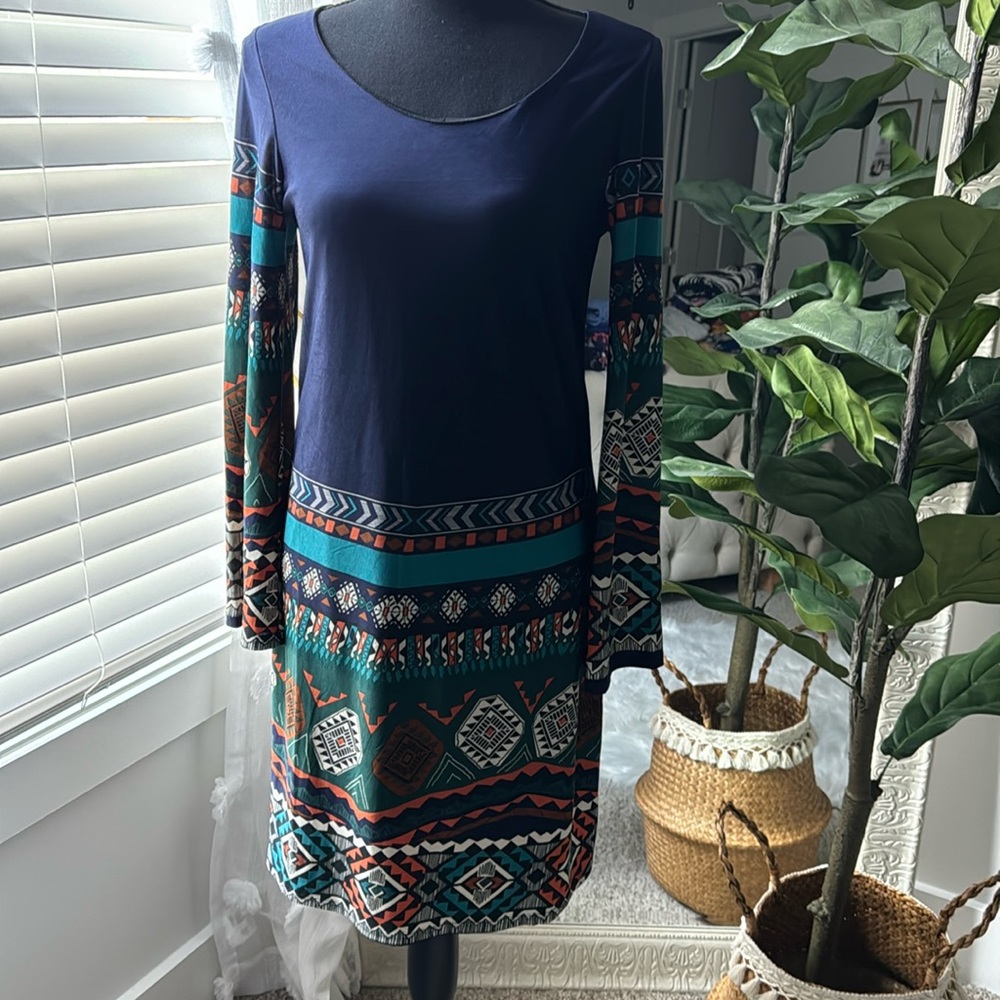 Women’s dress